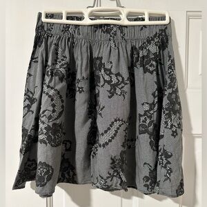 PINK Victorias Secret XSmall Skirt